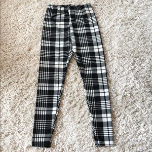 Plaid leggings.